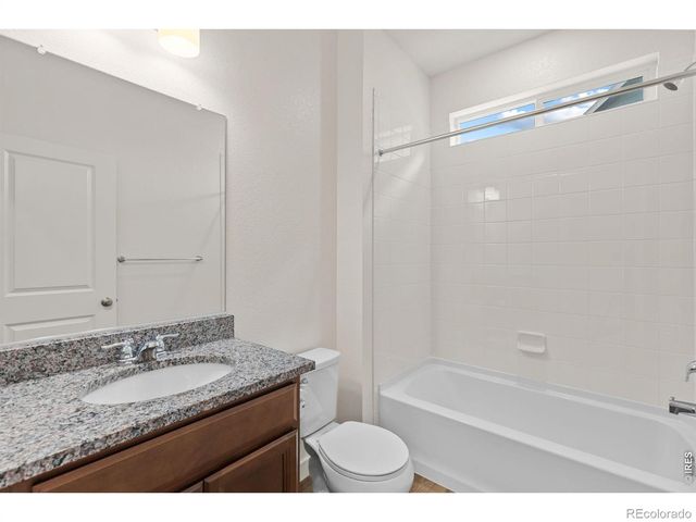 4532 Heatherhill Court, Longmont, CO 80503