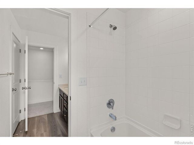 4532 Heatherhill Court, Longmont, CO 80503