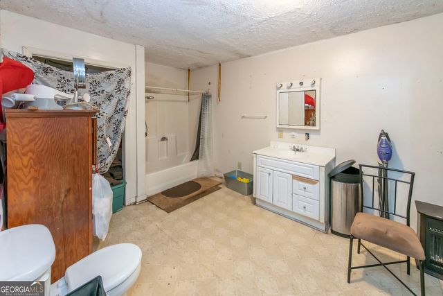 136 White Rose Lane, Temple, GA 30179