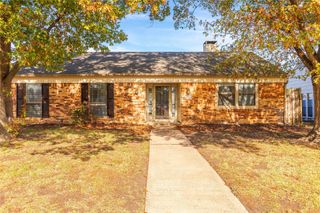 701 Melissa Lane, Garland, TX 75040