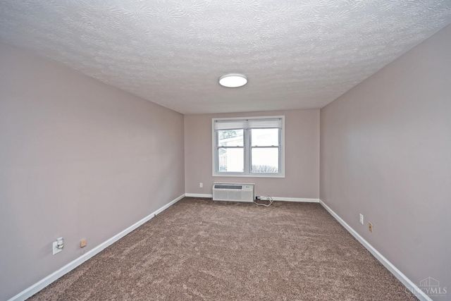 9553 Olde Woods Drive, West Chester, OH 45011