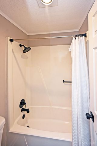 9553 Olde Woods Drive, West Chester, OH 45011