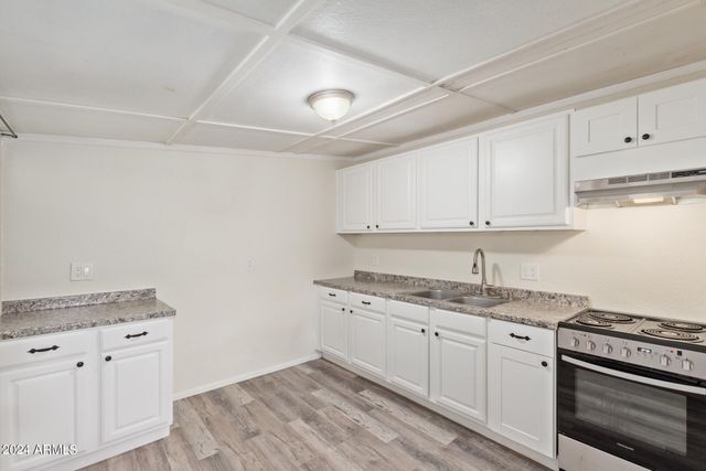 616 N MATLOCK Street, Mesa, AZ 85203