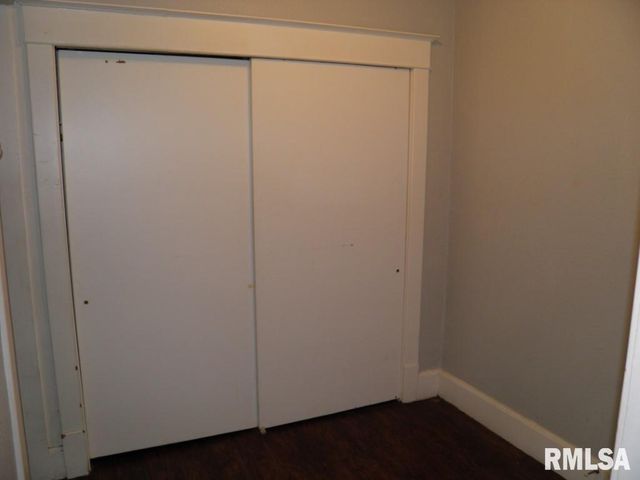 250 44TH Street, Moline, IL 61265