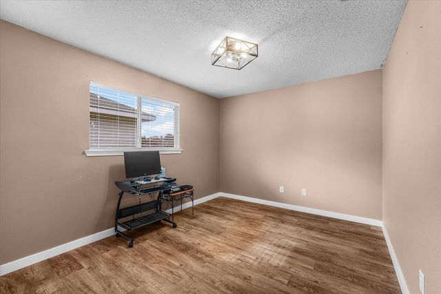 1806 Cedar Ridge Drive, Mesquite, TX 75181