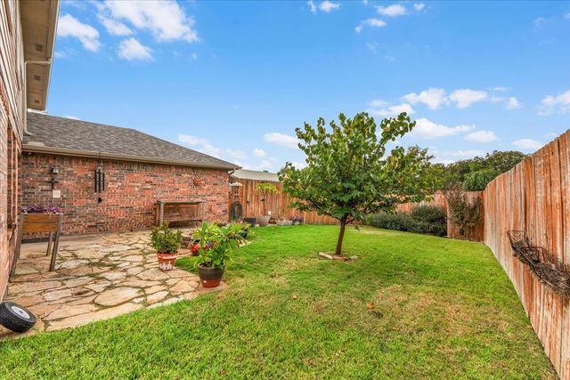 1806 Cedar Ridge Drive, Mesquite, TX 75181