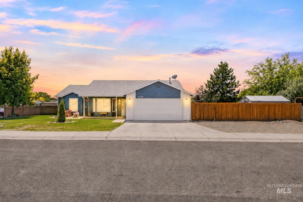 3309 Robinhood Loop, Nampa, ID 83687 photo 1