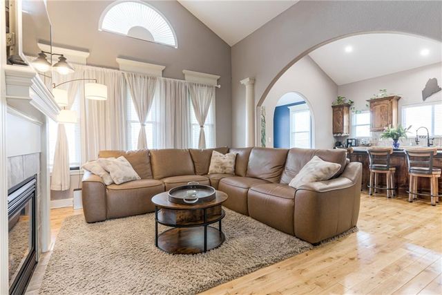 14514 Eastern Court, Grandview, MO 64030