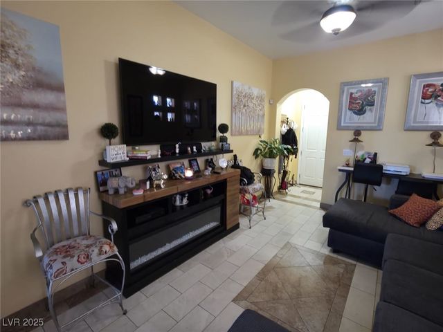 4134 Ivy Russell Way, Las Vegas, NV 89115