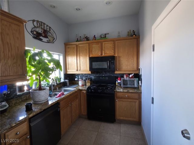 4134 Ivy Russell Way, Las Vegas, NV 89115