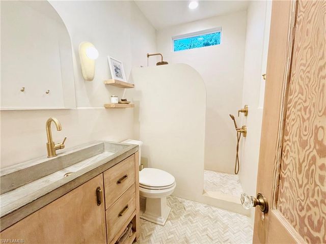 1717 Sunset PL, Fort Myers, FL 33901