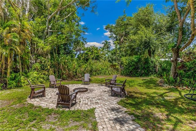 1717 Sunset PL, Fort Myers, FL 33901