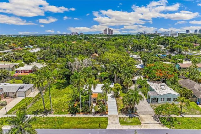 1717 Sunset PL, Fort Myers, FL 33901
