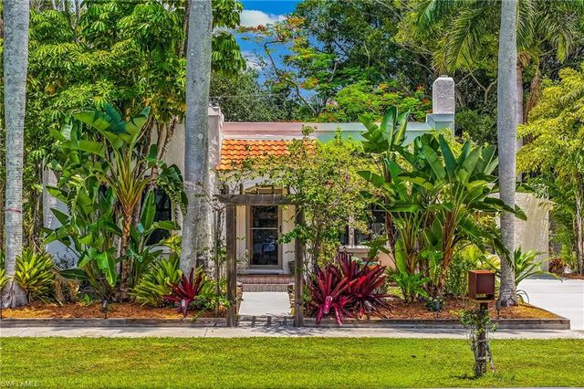 1717 Sunset PL, Fort Myers, FL 33901
