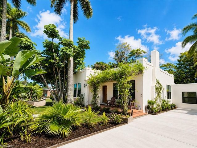 1717 Sunset PL, Fort Myers, FL 33901