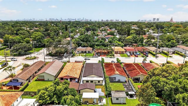 2216 SW 62nd Ave 2, Miami, FL 33155