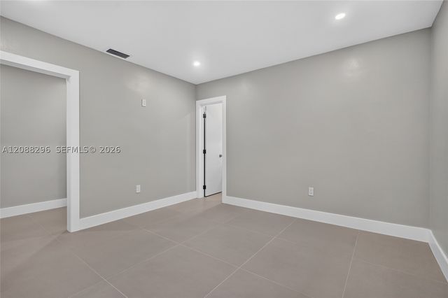 2216 SW 62nd Ave 2, Miami, FL 33155