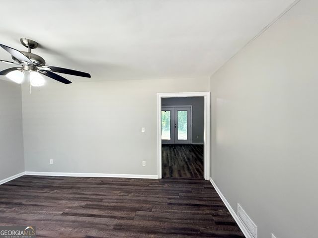 2185 Chinaberry Way SW, Atlanta, GA 30311