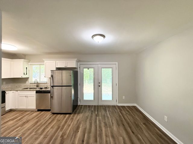2185 Chinaberry Way SW, Atlanta, GA 30311
