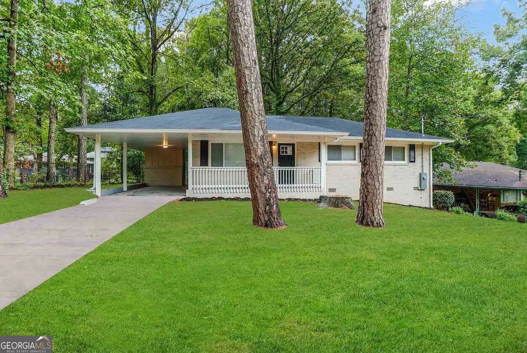 2185 Chinaberry Way SW, Atlanta, GA 30311