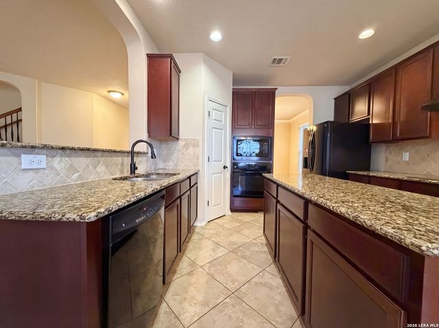 6941 LAURA HTS, Schertz, TX 78154