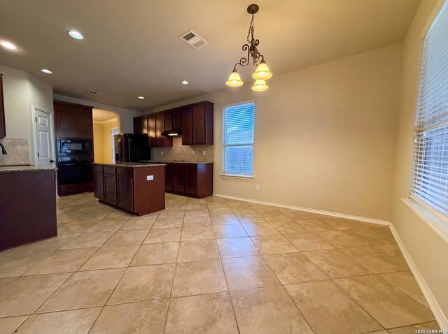 6941 LAURA HTS, Schertz, TX 78154