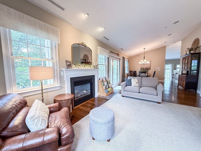 47 Tilden Commons Dr. 47, Quincy, MA 02171