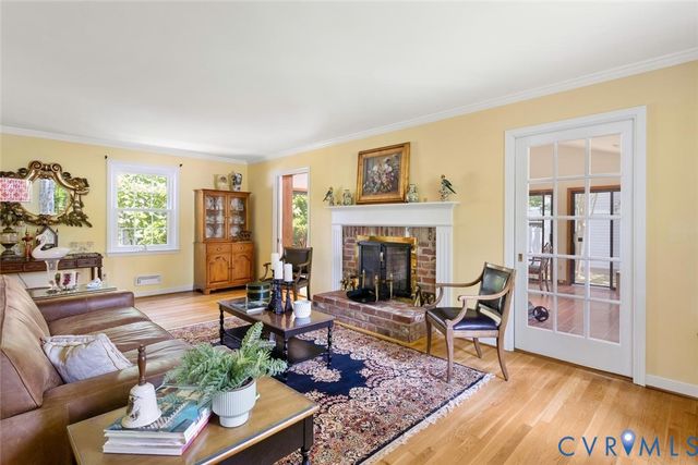 10260 Maplested Ln, Richmond, VA 23235