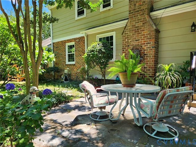 10260 Maplested Ln, Richmond, VA 23235