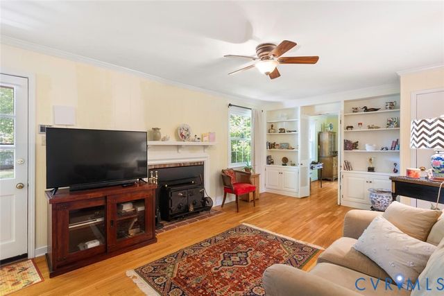 10260 Maplested Ln, Richmond, VA 23235