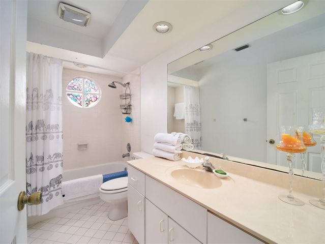 18205 SE Fairview Circle, Jupiter, FL 33469
