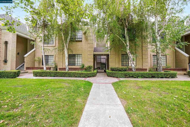 2020 Canyon Woods Dr C, San Ramon, CA 94582