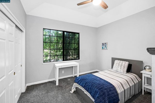 2020 Canyon Woods Dr C, San Ramon, CA 94582