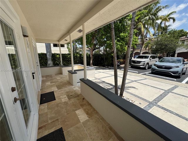 2724 NE 15th Street 1, Fort Lauderdale, FL 33304