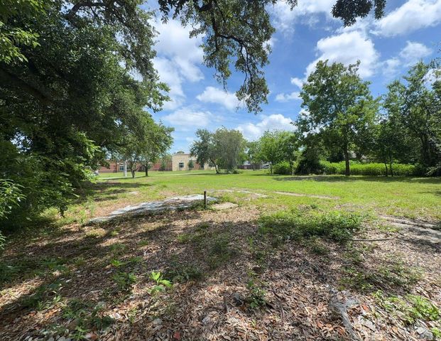 1819 Neuman Street, La Marque, TX 77568