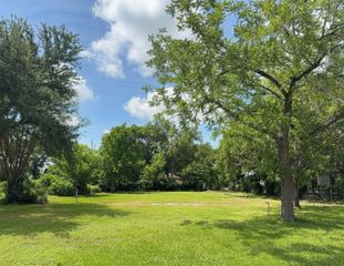 1819 Neuman Street, La Marque, TX 77568