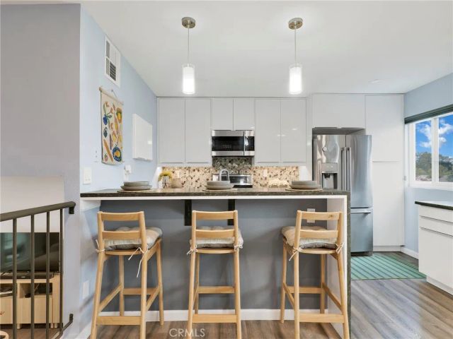 9740 Sepulveda Blvd 26, North Hills, CA 91343