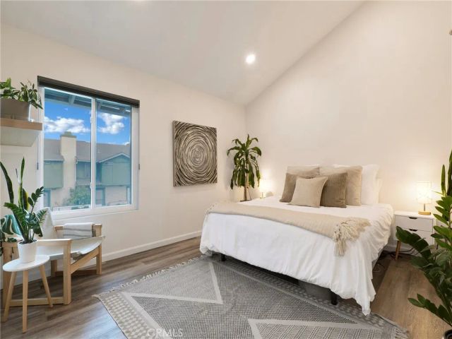 9740 Sepulveda Blvd 26, North Hills, CA 91343
