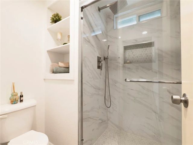 9740 Sepulveda Blvd 26, North Hills, CA 91343