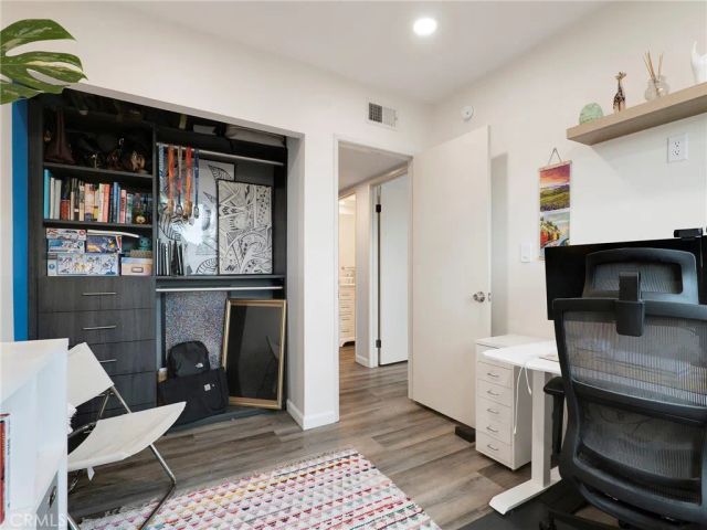 9740 Sepulveda Blvd 26, North Hills, CA 91343