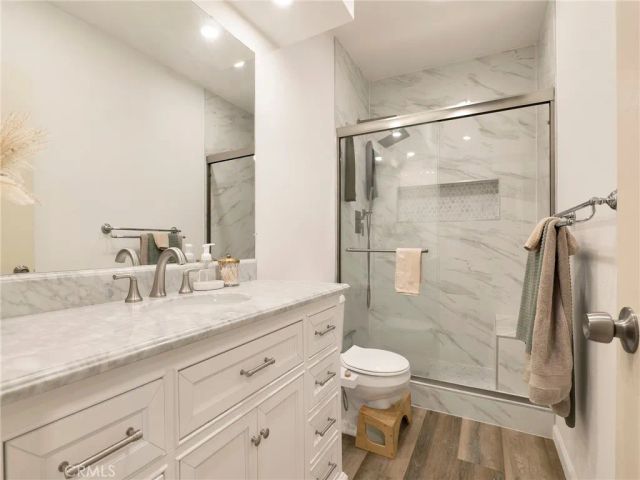 9740 Sepulveda Blvd 26, North Hills, CA 91343