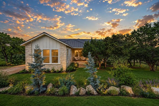 1321 Prospect CIR, Horseshoe Bay, TX 78657