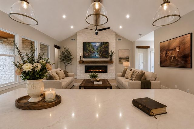 1321 Prospect CIR, Horseshoe Bay, TX 78657