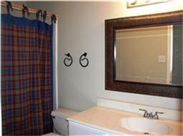 202 Windrift Court, Sugar Land, TX 77479