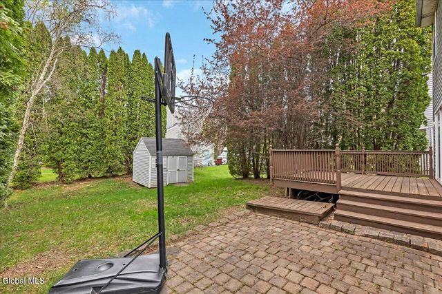 19 Tupelo Drive, Halfmoon, NY 12065