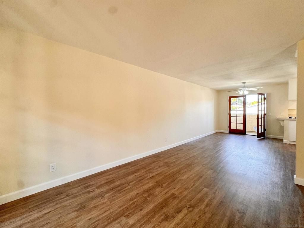 Image 4 of property listing at 1730 Pacific Beach Dr #2, San Diego, CA 92109