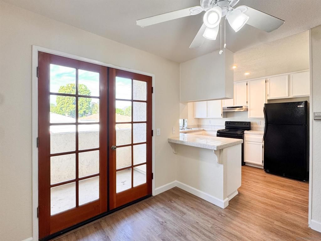 Image 5 of property listing at 1730 Pacific Beach Dr #2, San Diego, CA 92109