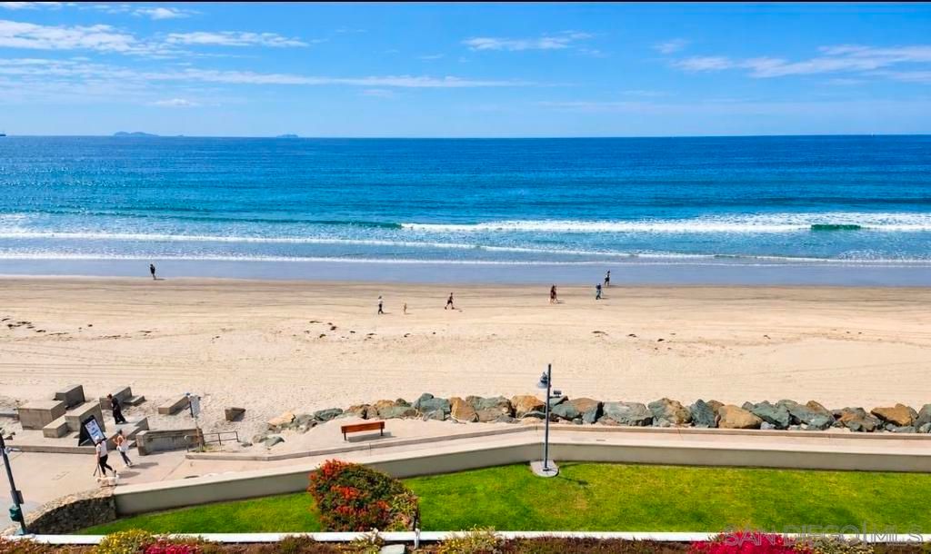 1760 Avenida Del Mundo 308, Coronado, CA 92118 — photo 3