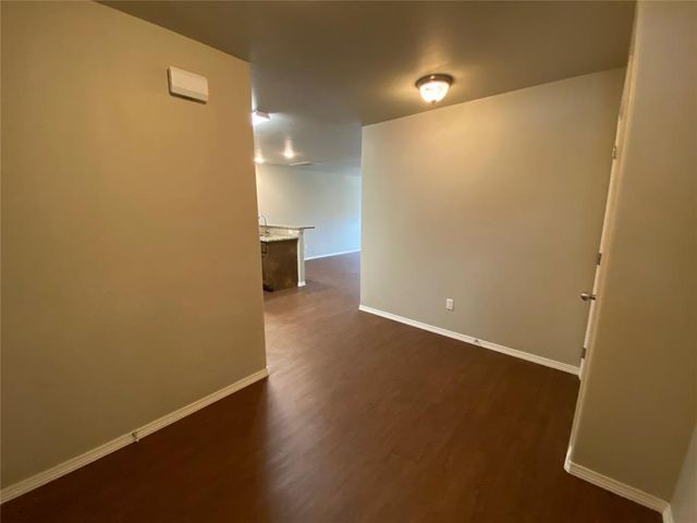 2100 Buena Vida Lane, Edmond, OK 73013