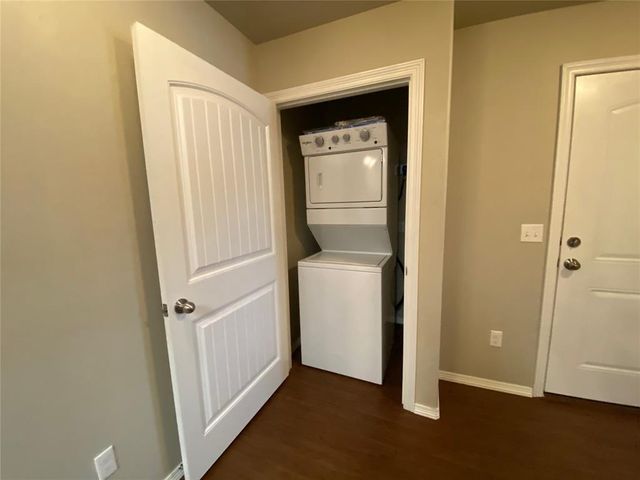 2100 Buena Vida Lane, Edmond, OK 73013